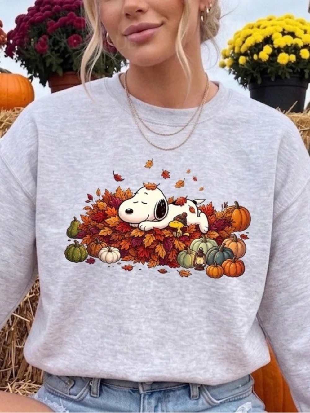 AshGrey Women's Snoopy Fall Leaves Crewneck Sweatshirt